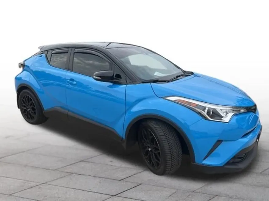 2019 Toyota C-HR XLE Limited photo 1