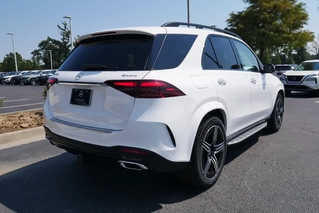 2026 Mercedes Benz GLE 450 4MATIC photo 1