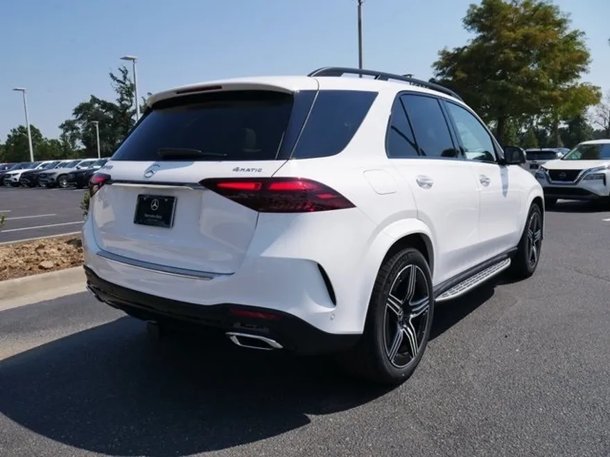 2026 Mercedes Benz GLE 450 4MATIC photo 1