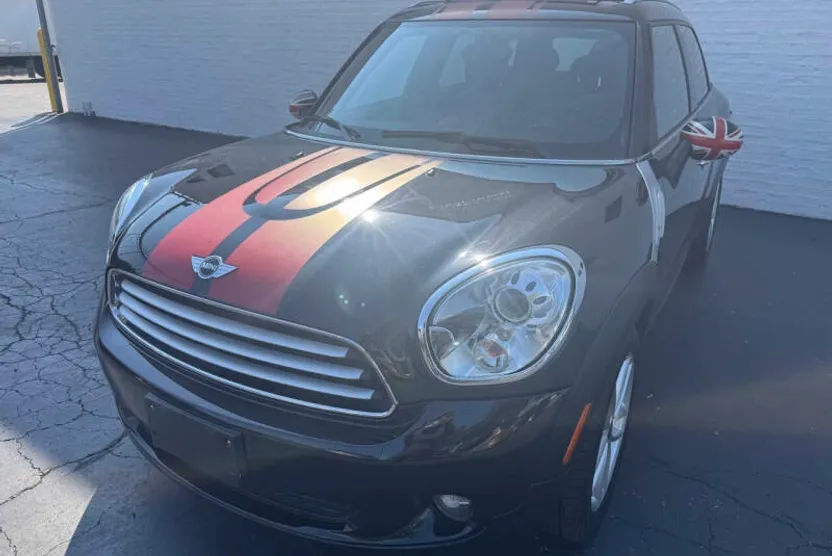 2012 Mini Countryman photo 1