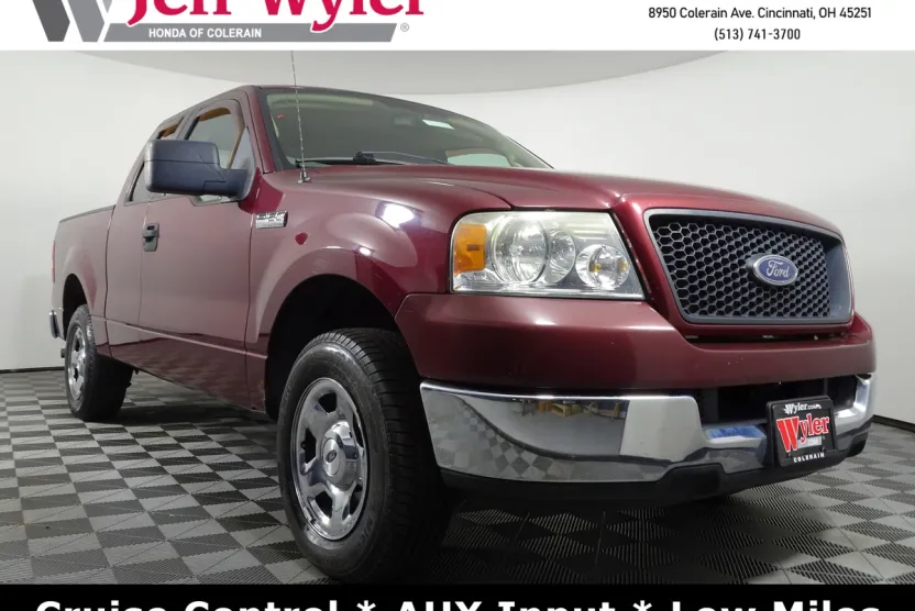 2005 Ford F-150 XLT photo 1