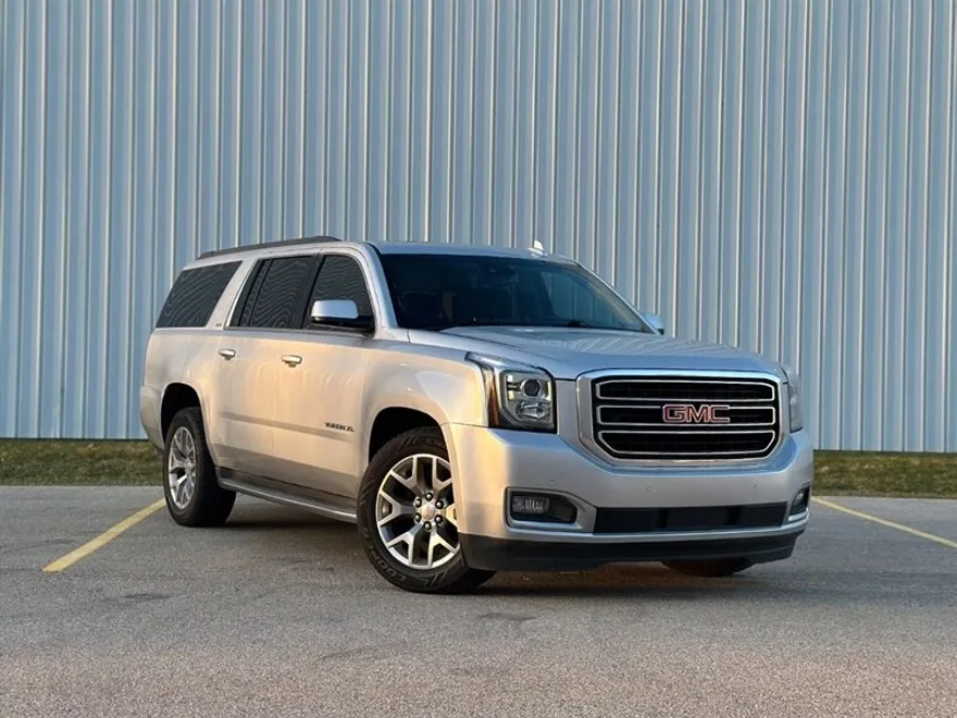 2015 Gmc Yukon XL SLT photo 1