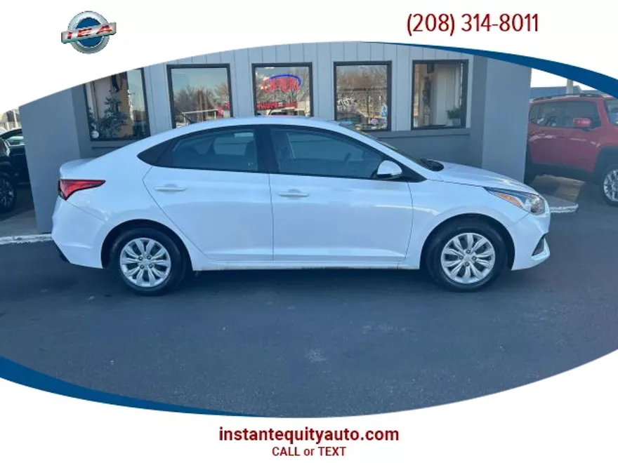 2021 Hyundai Accent SEL photo 1