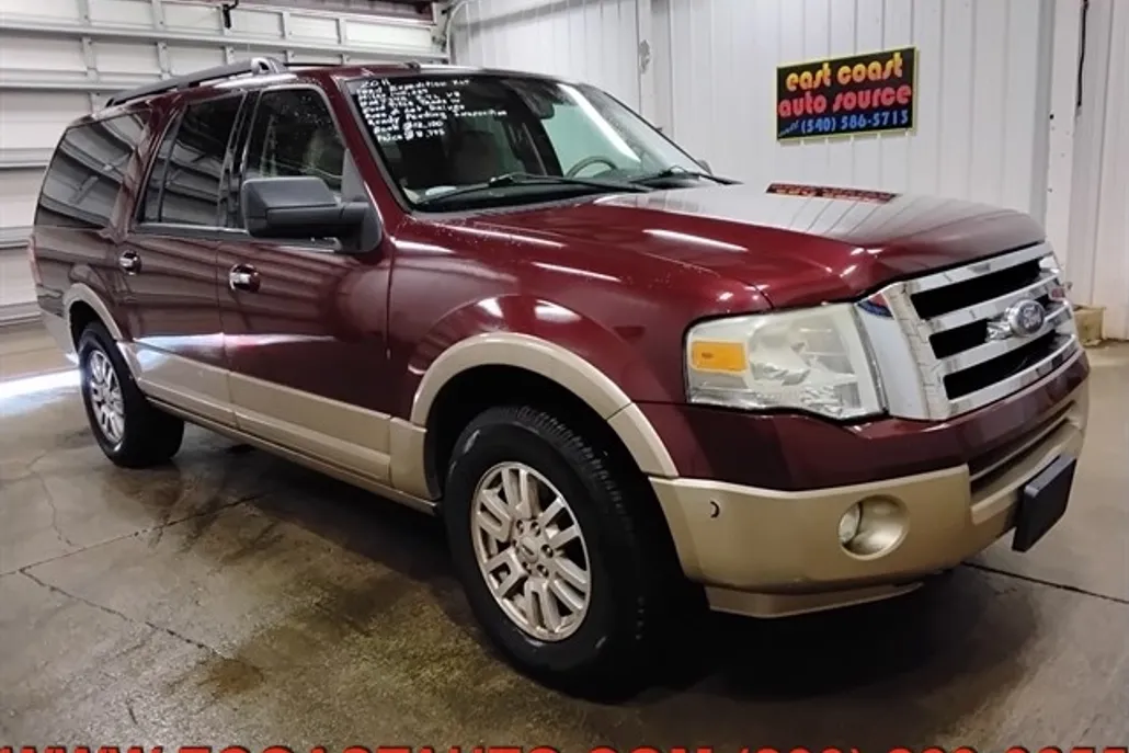 2011 Ford Expedition EL XLT photo 1