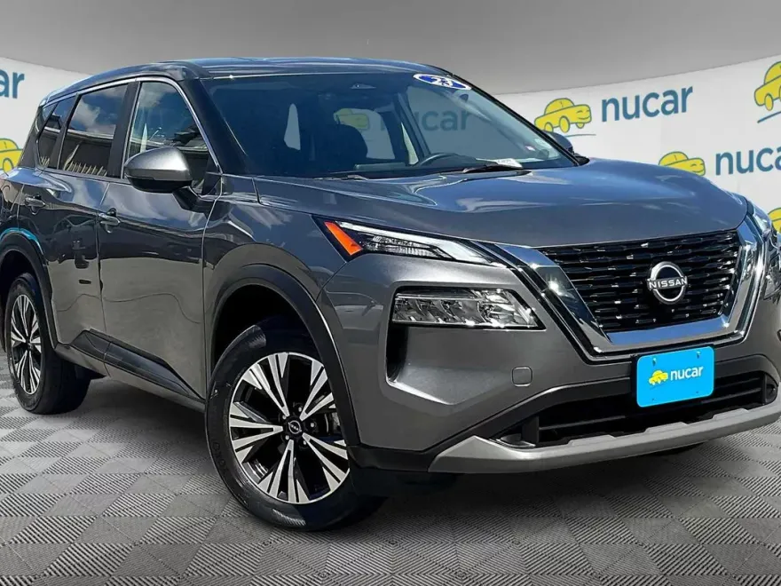 2023 Nissan Rogue SV photo 1
