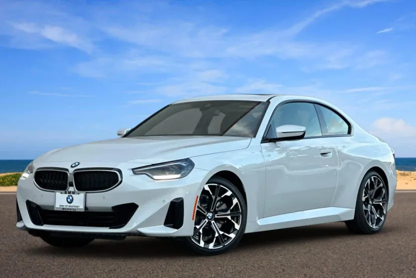 2025 Bmw 230i photo 1