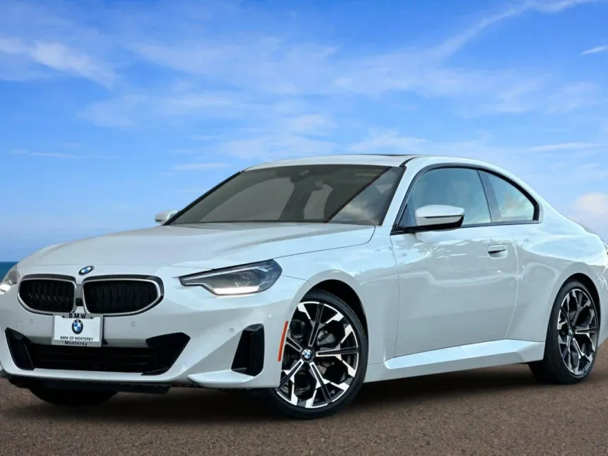 2025 Bmw 230i photo 1