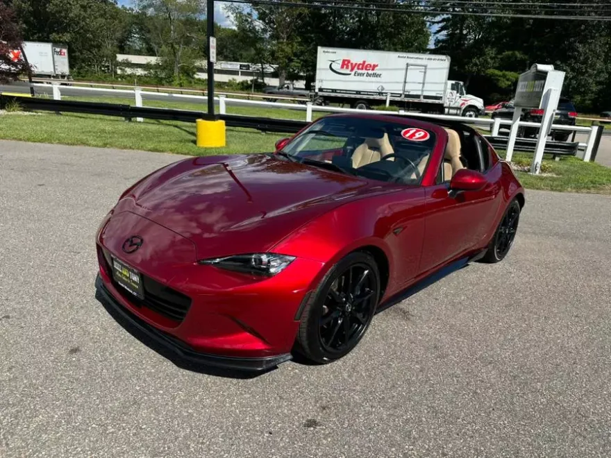 2019 Mazda MX-5 Miata Miata RF Grand Touring photo 1