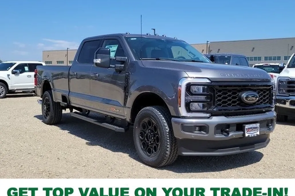 2025 Ford F-350 photo 1