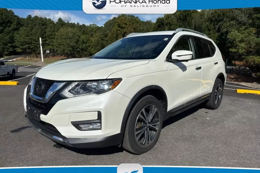 2018 Nissan Rogue SL photo 1