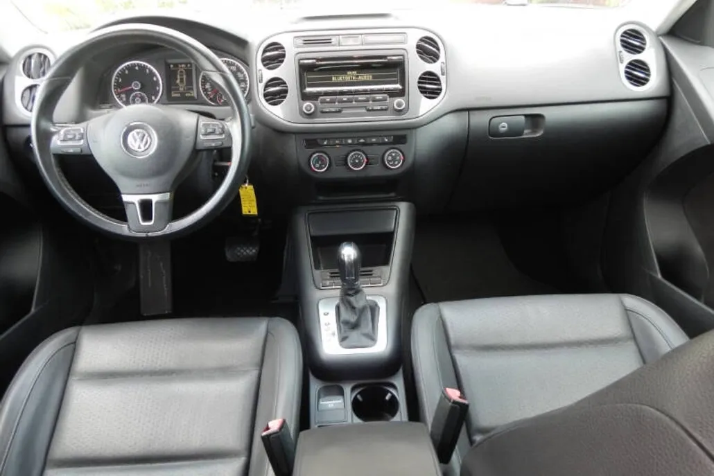 2014 Volkswagen Tiguan S photo 1