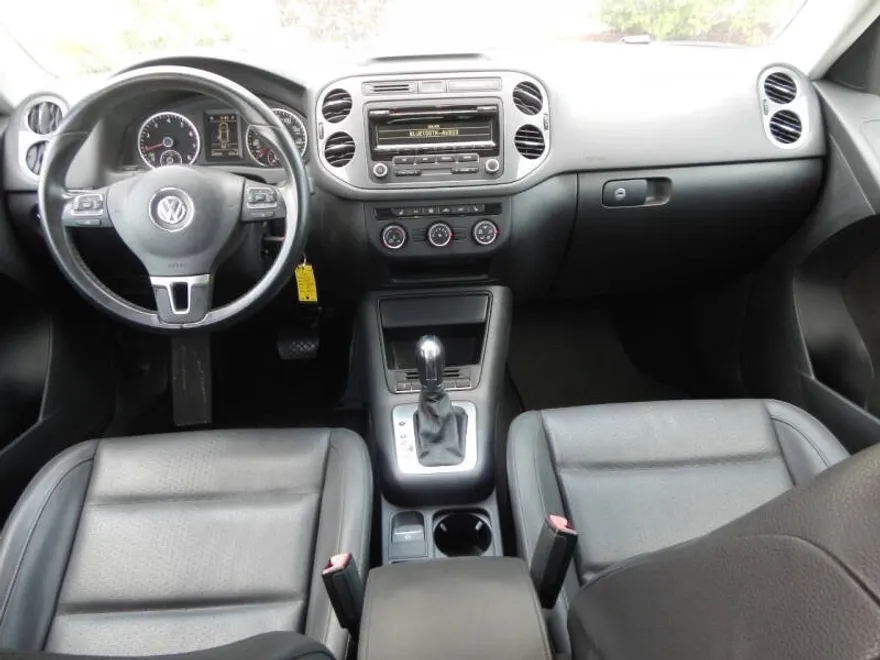 2014 Volkswagen Tiguan S photo 1