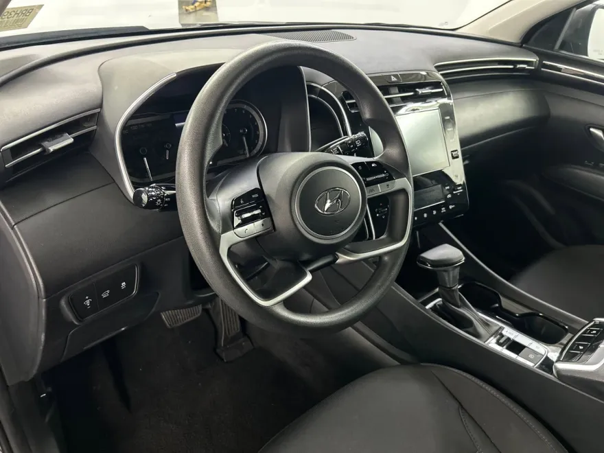 2024 Hyundai Tucson SEL photo 1