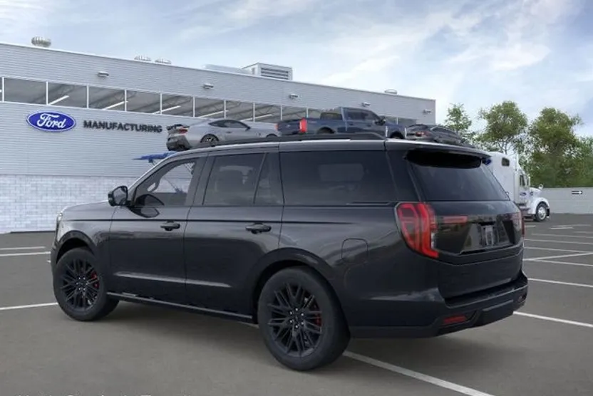 2025 Ford Expedition Platinum photo 1