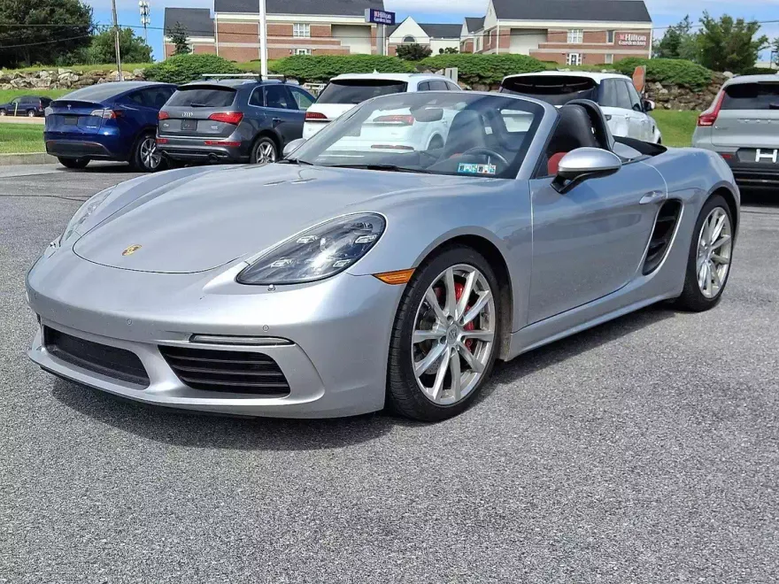 2021 Porsche Boxster S photo 1