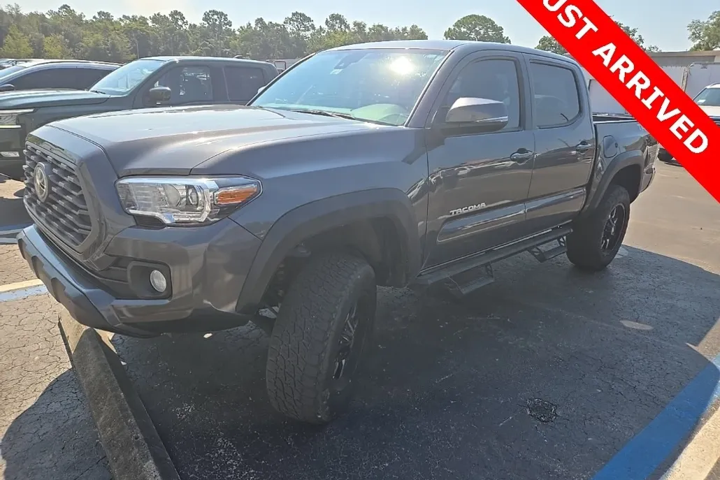 2020 Toyota Tacoma TRD V6 4x4 photo 1