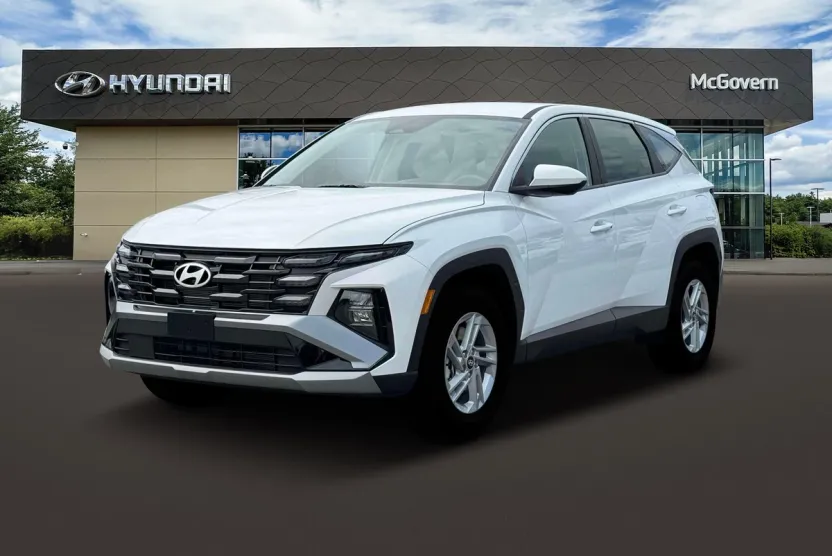 2025 Hyundai Tucson SE photo 1