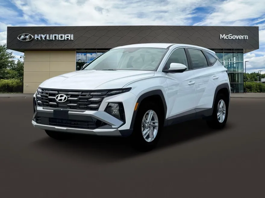 2025 Hyundai Tucson SE photo 1