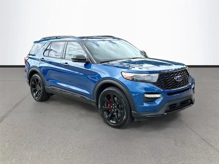 2020 Ford Explorer ST photo 1