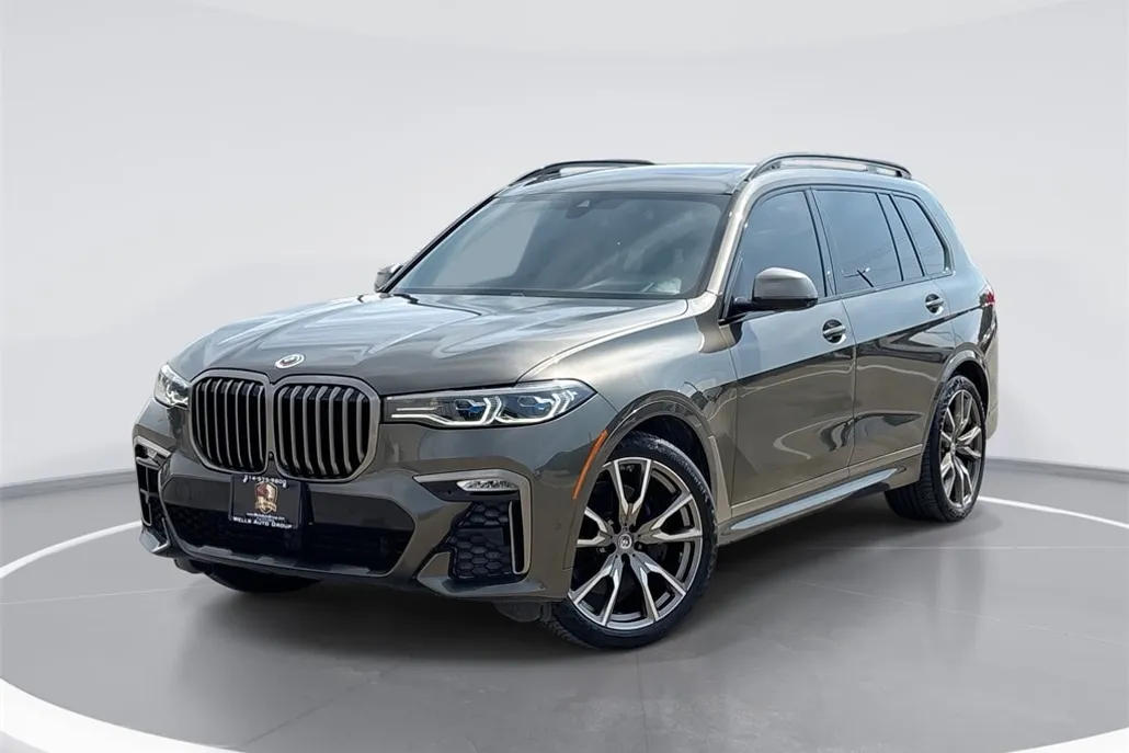 2022 Bmw X7 M50i photo 1