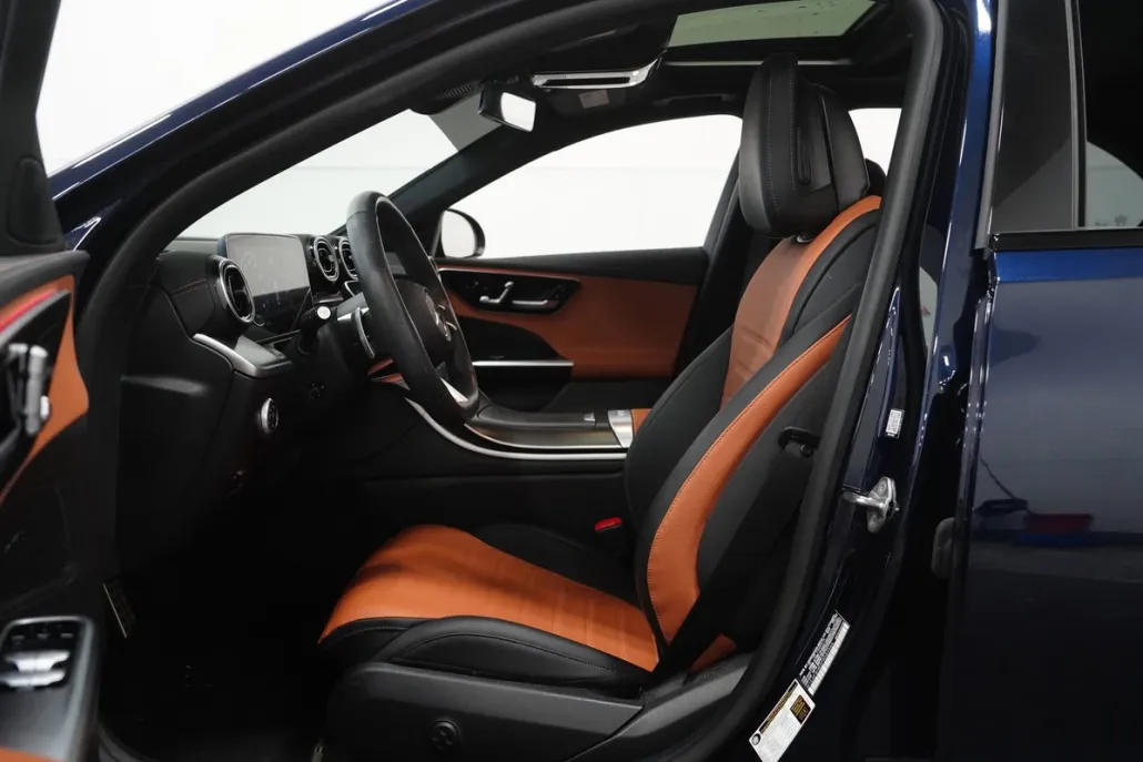 2023 Mercedes Benz C 300 4MATIC Sedan photo 1