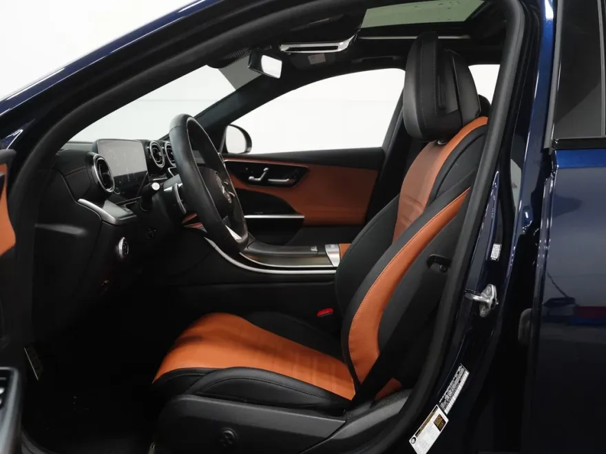 2023 Mercedes Benz C 300 4MATIC Sedan photo 1