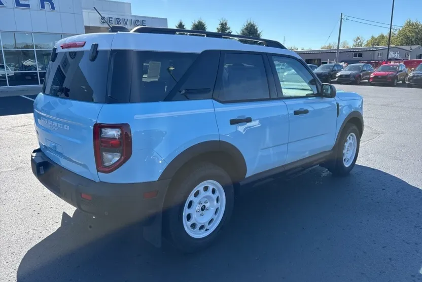2025 Ford Bronco Sport Heritage photo 1