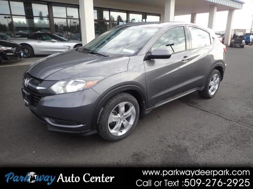2018 Honda HR-V LX photo 1