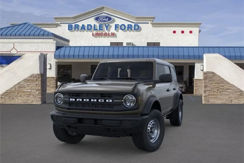 2025 Ford Bronco Base photo 1