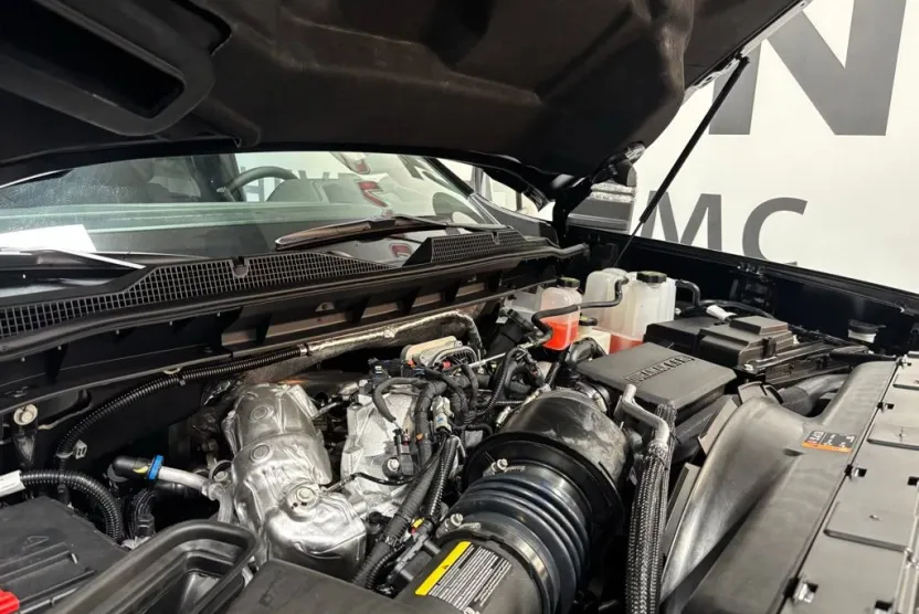 2025 Chevrolet Silverado 2500HD LTZ photo 1