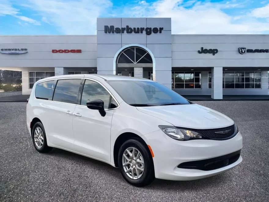 2026 Chrysler Voyager LX photo 1