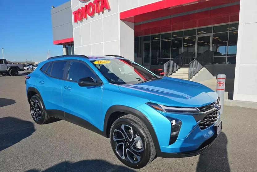 2025 Chevrolet Trax photo 1