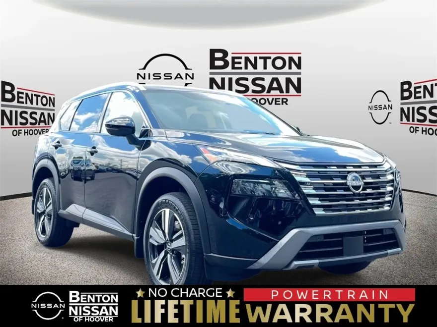 2025 Nissan Rogue SL photo 1