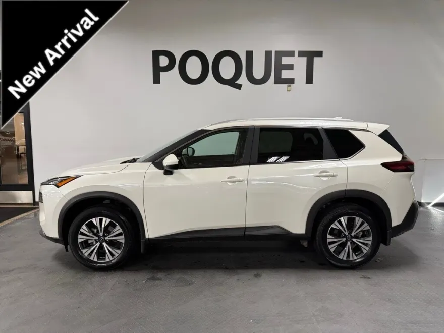 2023 Nissan Rogue SV photo 1
