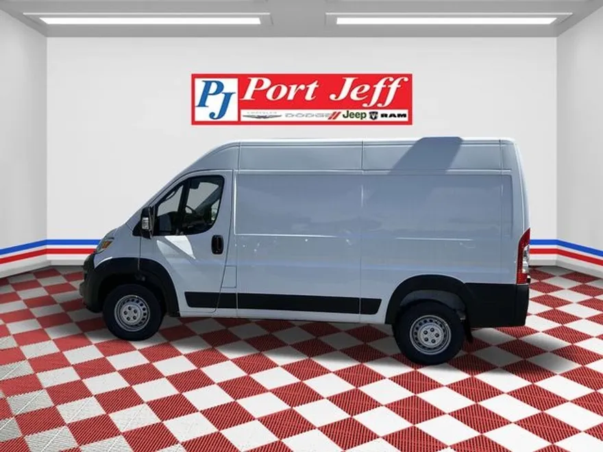2025 Ram ProMaster 2500 photo 1