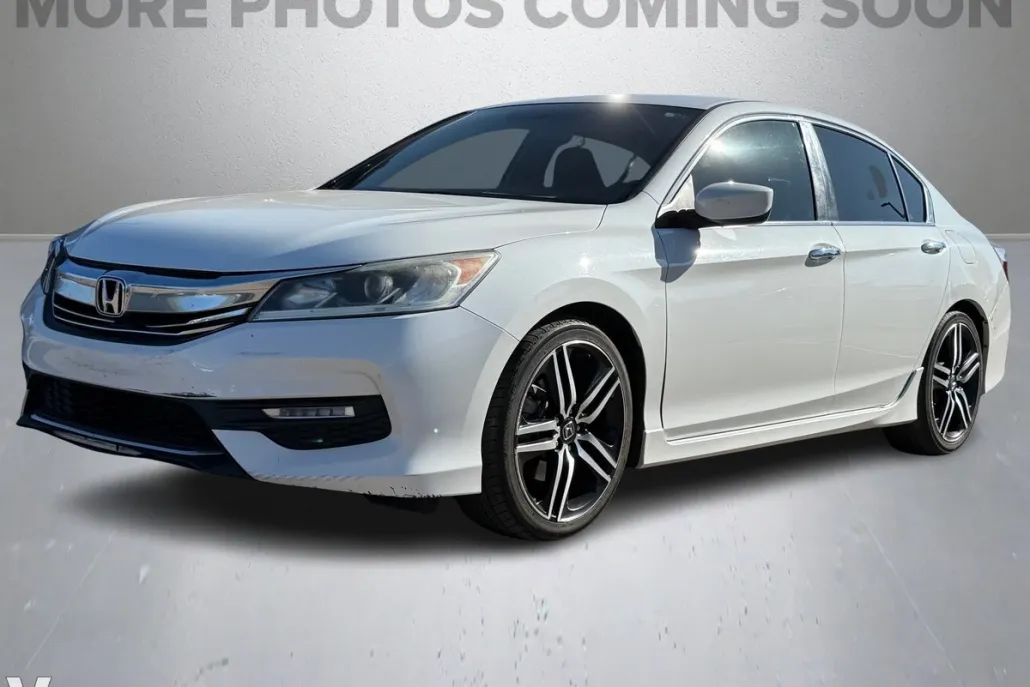 2017 Honda Accord Sport photo 1