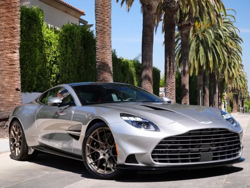 2025 Aston Martin Vanquish AM7 photo 1