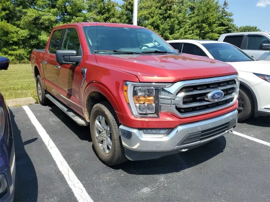 2021 Ford F-150 XLT photo 1