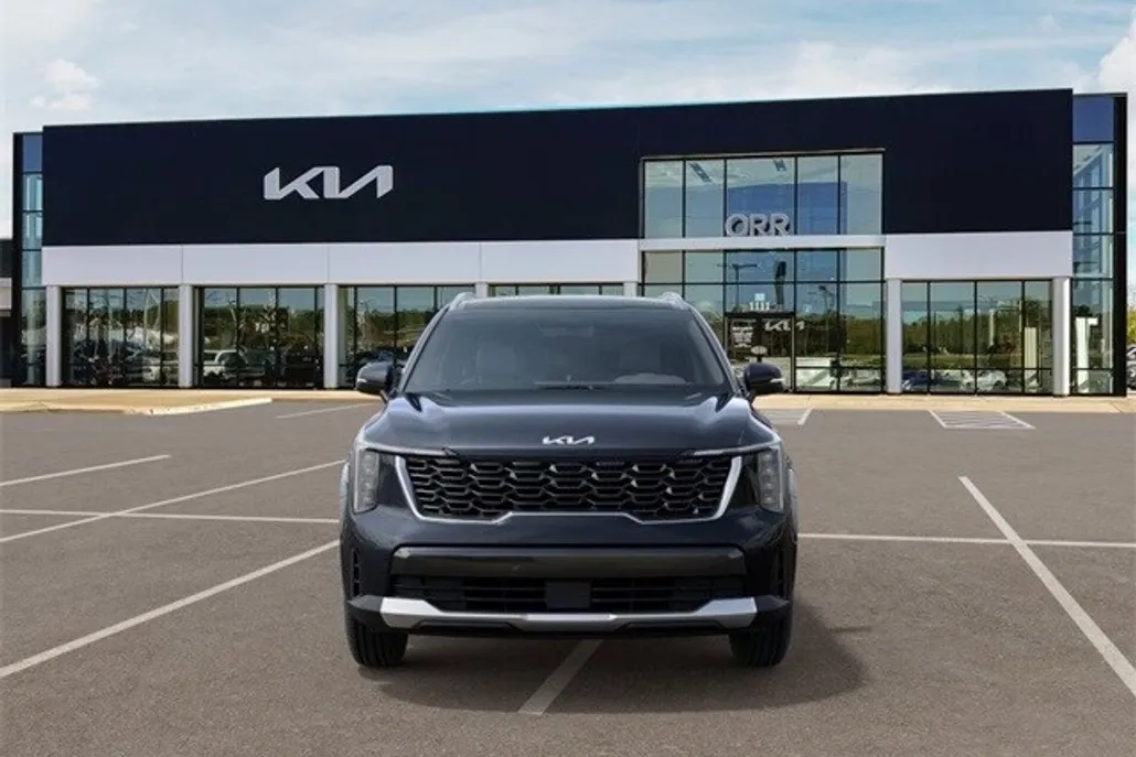 2025 Kia Sorento S photo 1