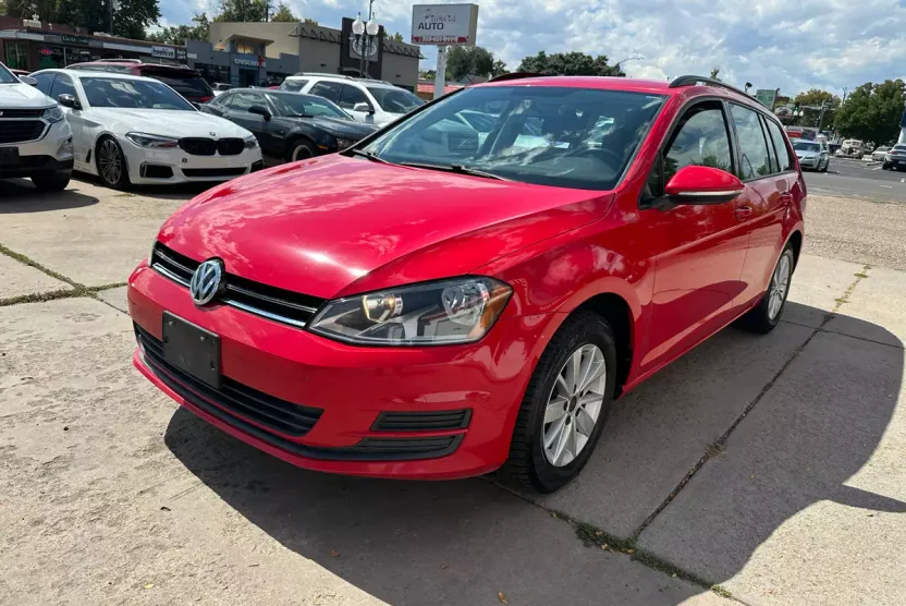 2016 Volkswagen Golf SportWagen TSI Limited TDI SEL photo 1