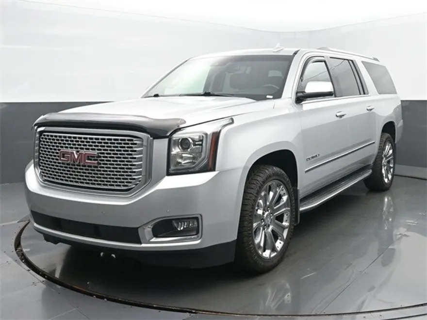 2016 Gmc Yukon XL Denali photo 1