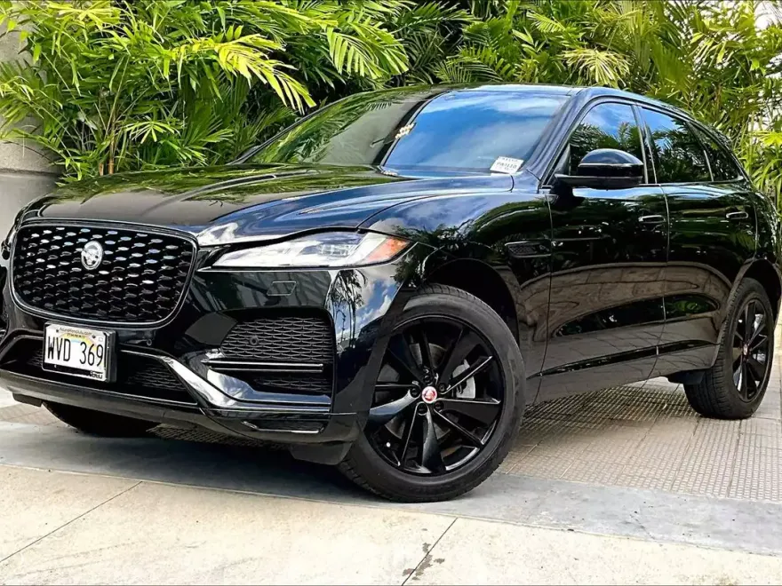 2023 Jaguar F-PACE P250 S photo 1