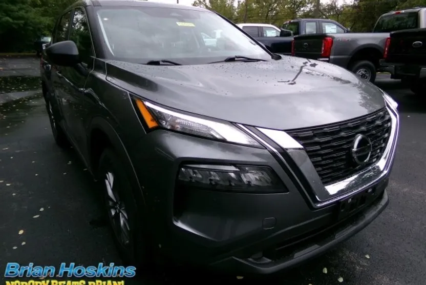 2021 Nissan Rogue S AWD photo 1