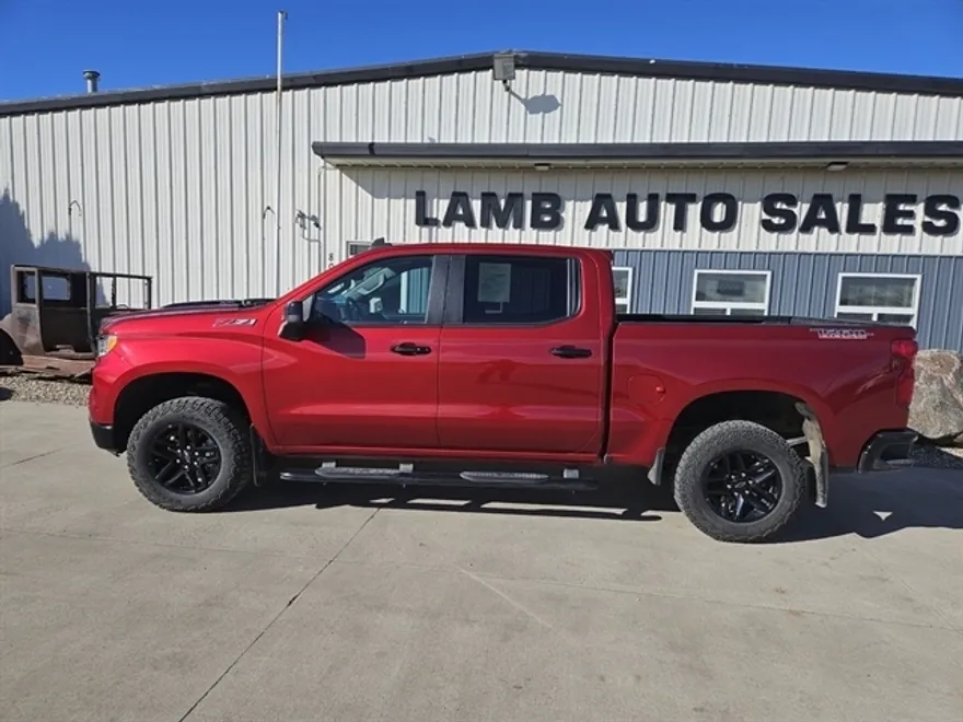 2024 Chevrolet Silverado 1500 LT Trail Boss photo 1