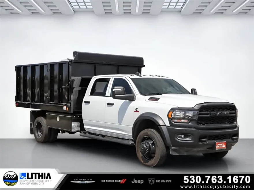 2023 Ram 5500 Tradesman photo 1