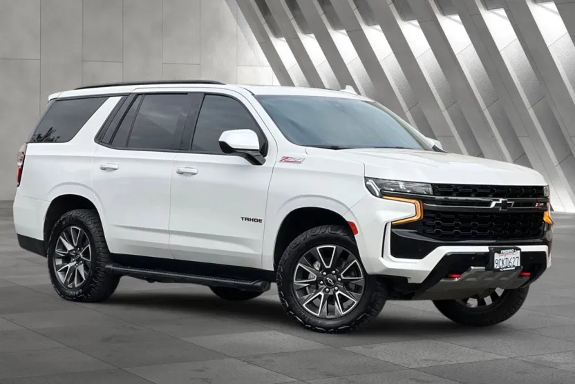 2022 Chevrolet Tahoe Z71 photo 1