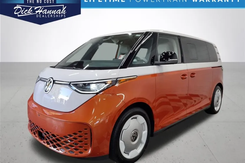 2025 Volkswagen ID. Buzz photo 1