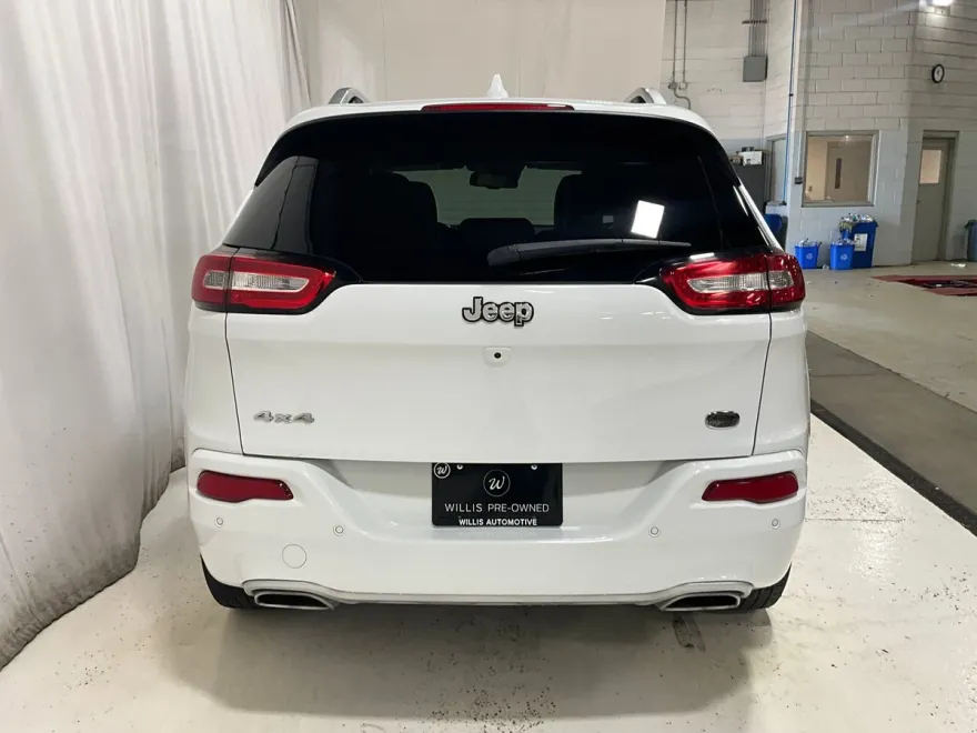 2018 Jeep Cherokee Overland photo 1