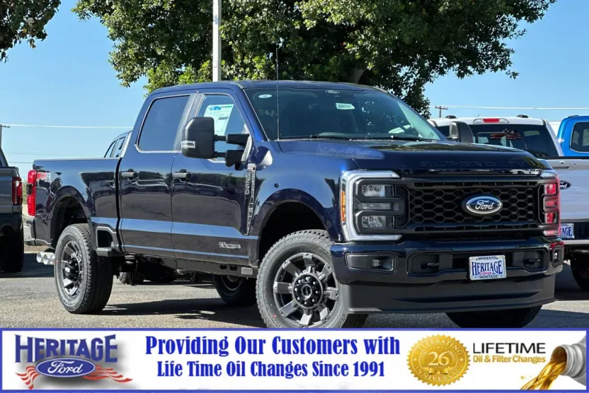 2025 Ford F-250 photo 1