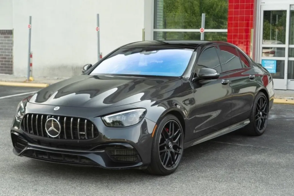 2021 Mercedes Benz E AMG 63 S 4MATIC photo 1